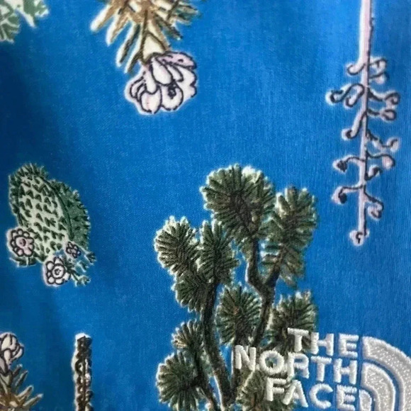 THE NORTH FACE CLASS V BELTED  SWIM SHORTS SUMMER BEACH  MENS XXL - Picture 4 of 9